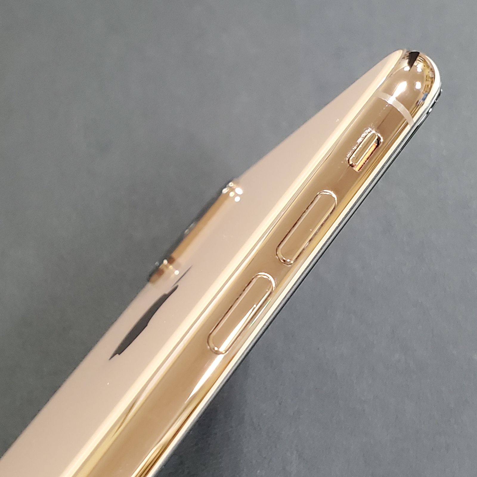 Apple iPhone XS ゴールド 本体　256GB　SIMロックなし iPhone Xs ゴールド 256GB 本体（素敵な Apple iPhone Tested L1