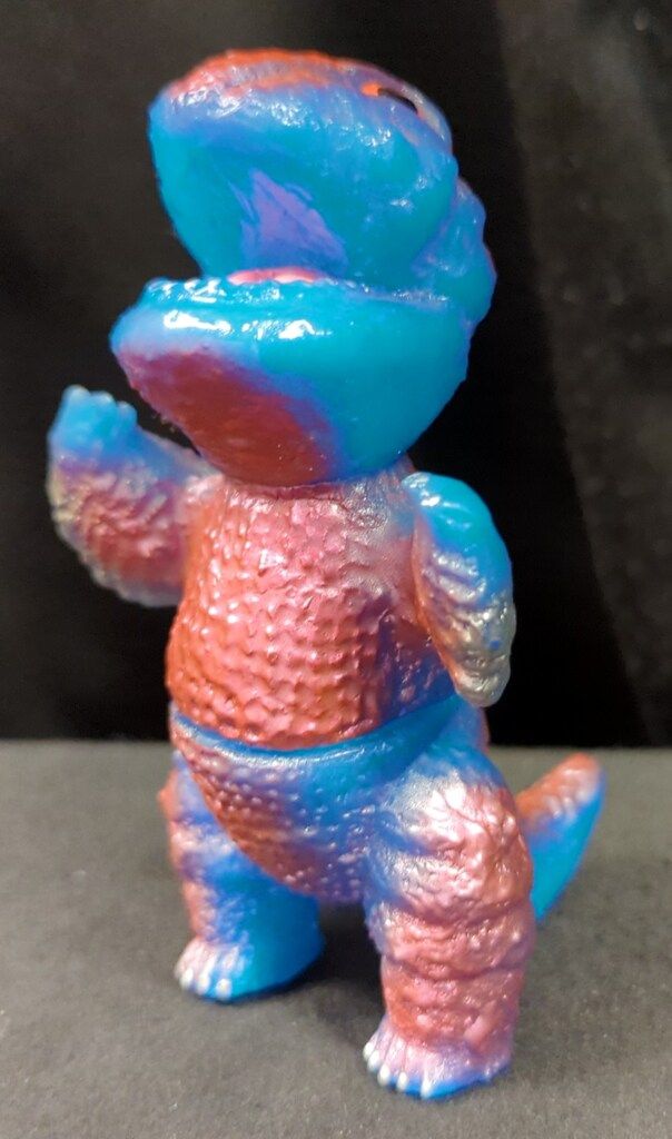 MEDICOMTOY 安楽安作劇場 安楽安作 ミニゴガメジラー 青 - メルカリ