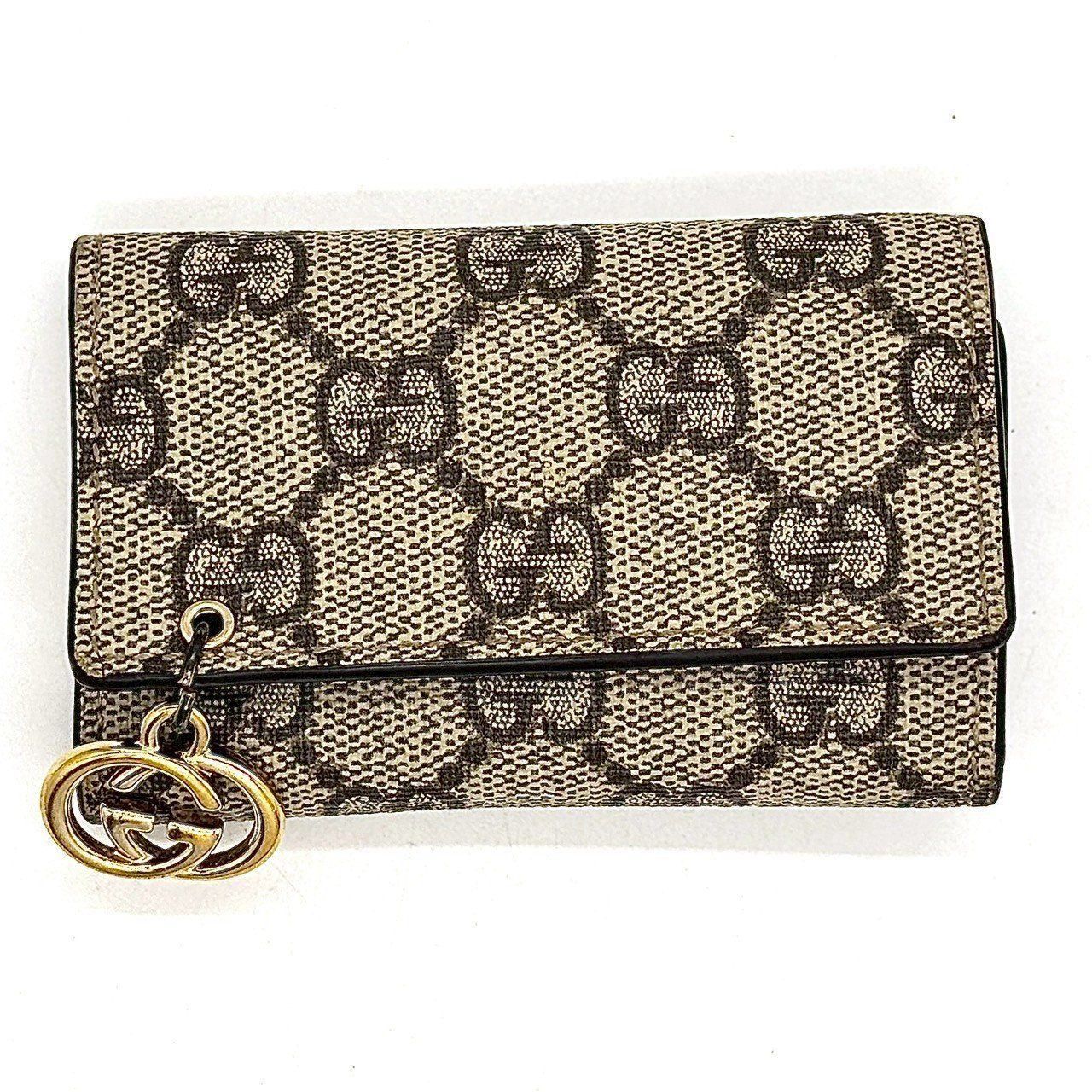 大切な瞬間を輝かせるキーケース✨】 GUCCI グッチ GGスプリーム
