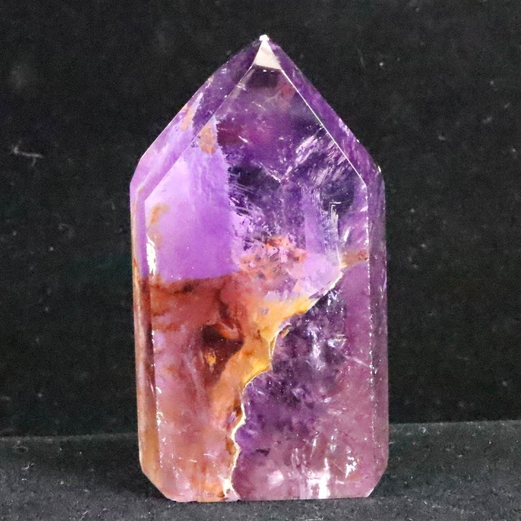 ブラジル産 アメジスト 71mmポリッシュポイント ストア 六角柱 121.8g