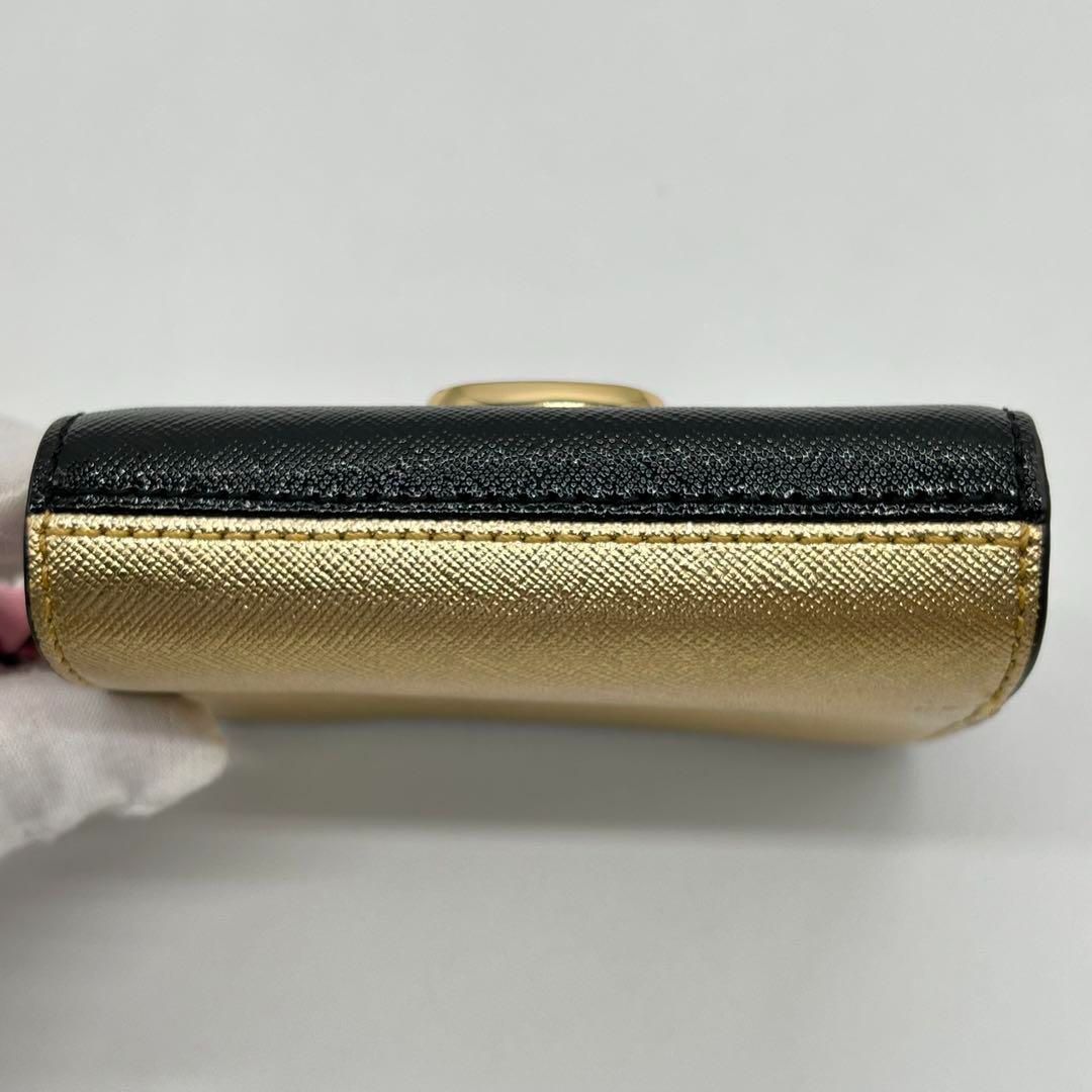 美品】MARCJACOBS SNAPSHOTMINI ミニ財布 バイカラー - メルカリ