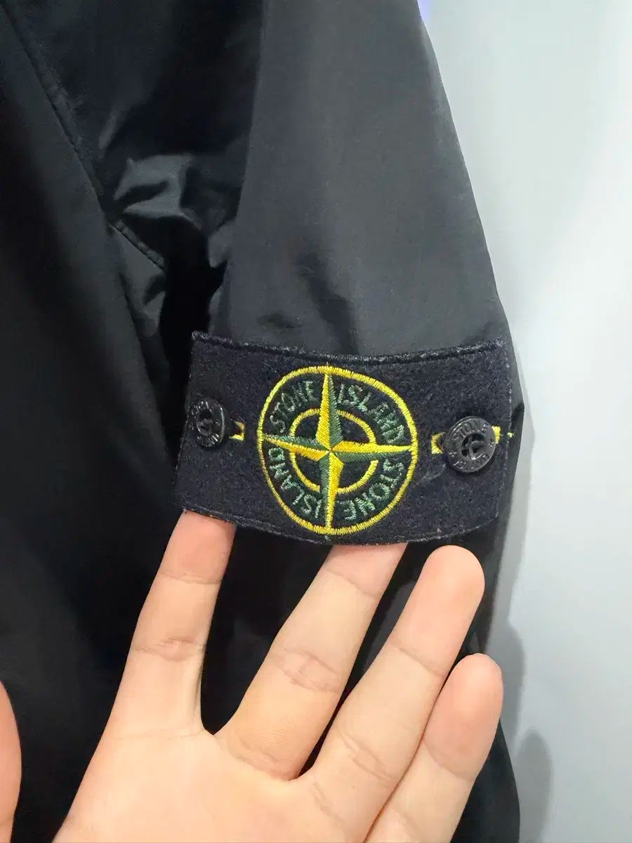 ストーンアイランド マウンテンパーカー ジッパー フード ジャケット