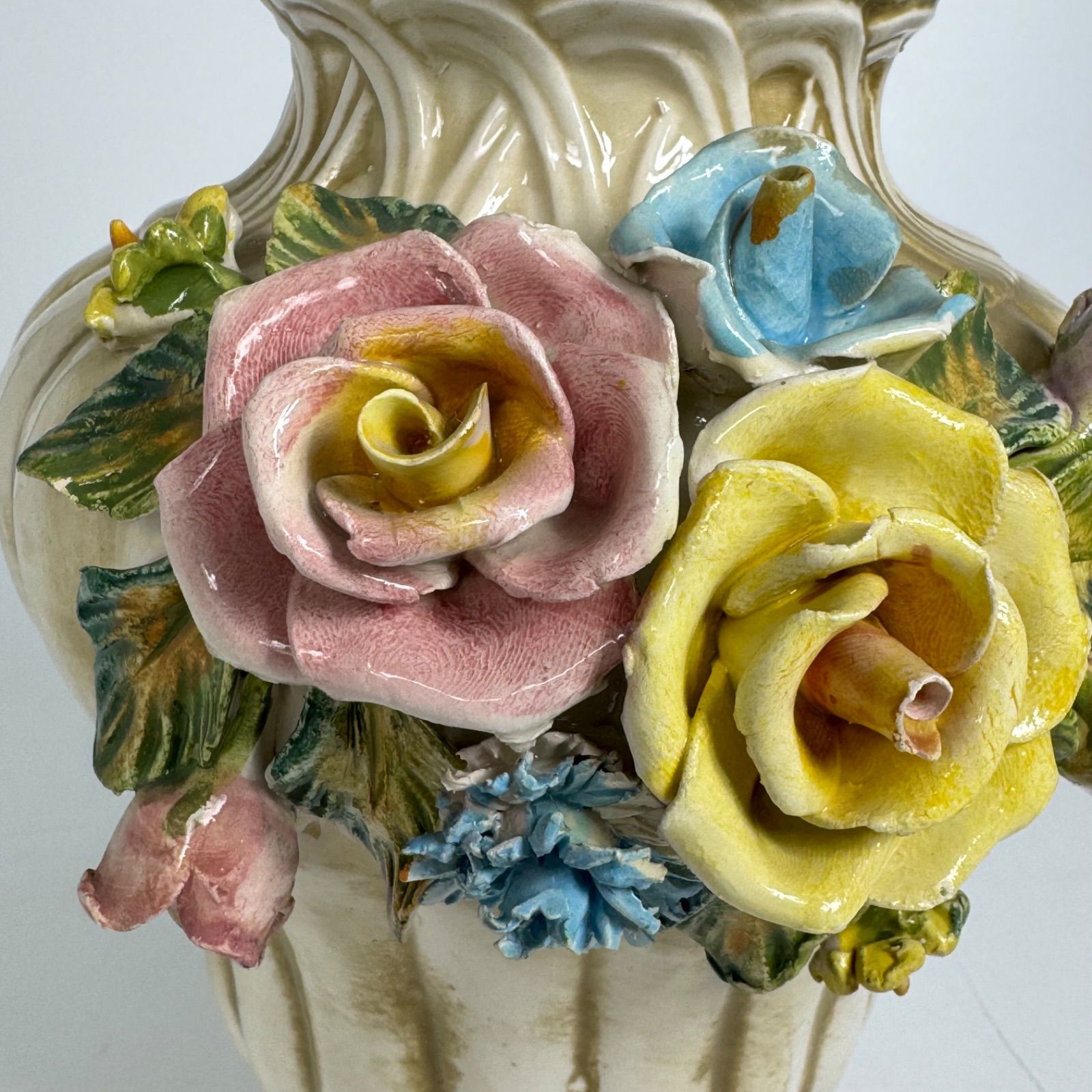 CAPODIMONTE 限定生産 花瓶 852/53 イタリア製 陶器製 フラワーベース