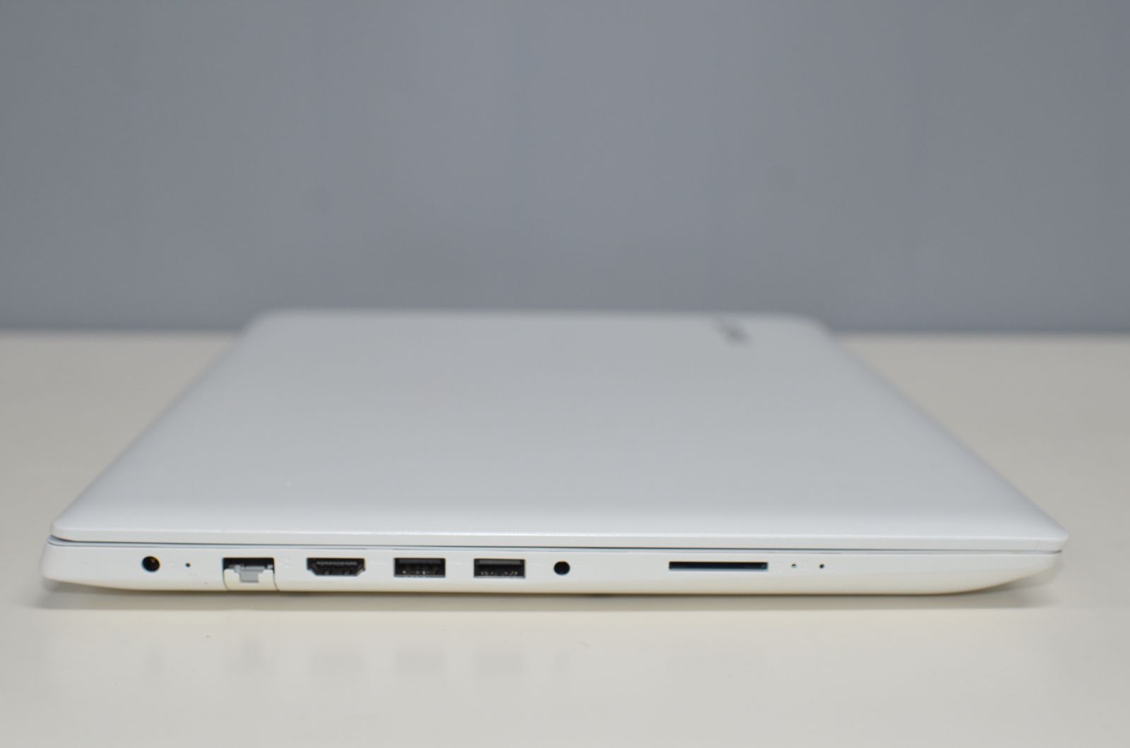 中古ノートPC Lenovo ideapad320-15IAP INTELCeleron N3350 Webカメラ