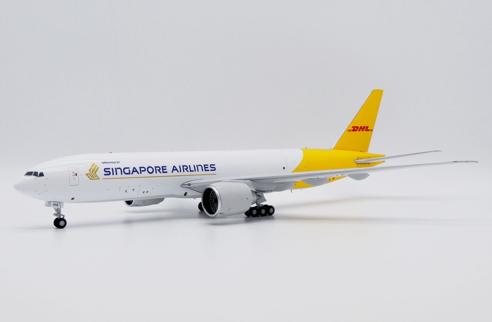 JC Wings 1:200 シンガポール航空 DHL B777F 9V-DHA Jcwings DHL(シンガポール航空) 777F 9V-DHA 1/200 SA2021