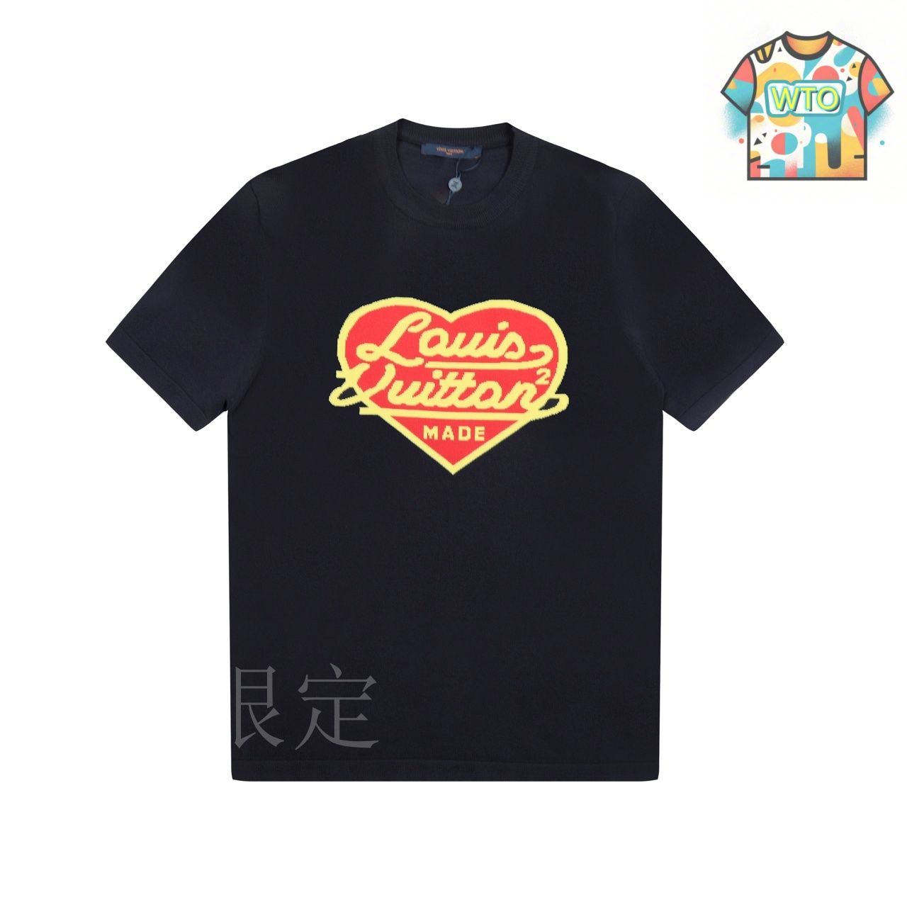 彼女とシェアも！お花のワンポイントが◎ Louis Vuitton Tシャツ 彼女とシェアも！お花のワンポイントが◎ Louis Vuitton Tシャツ