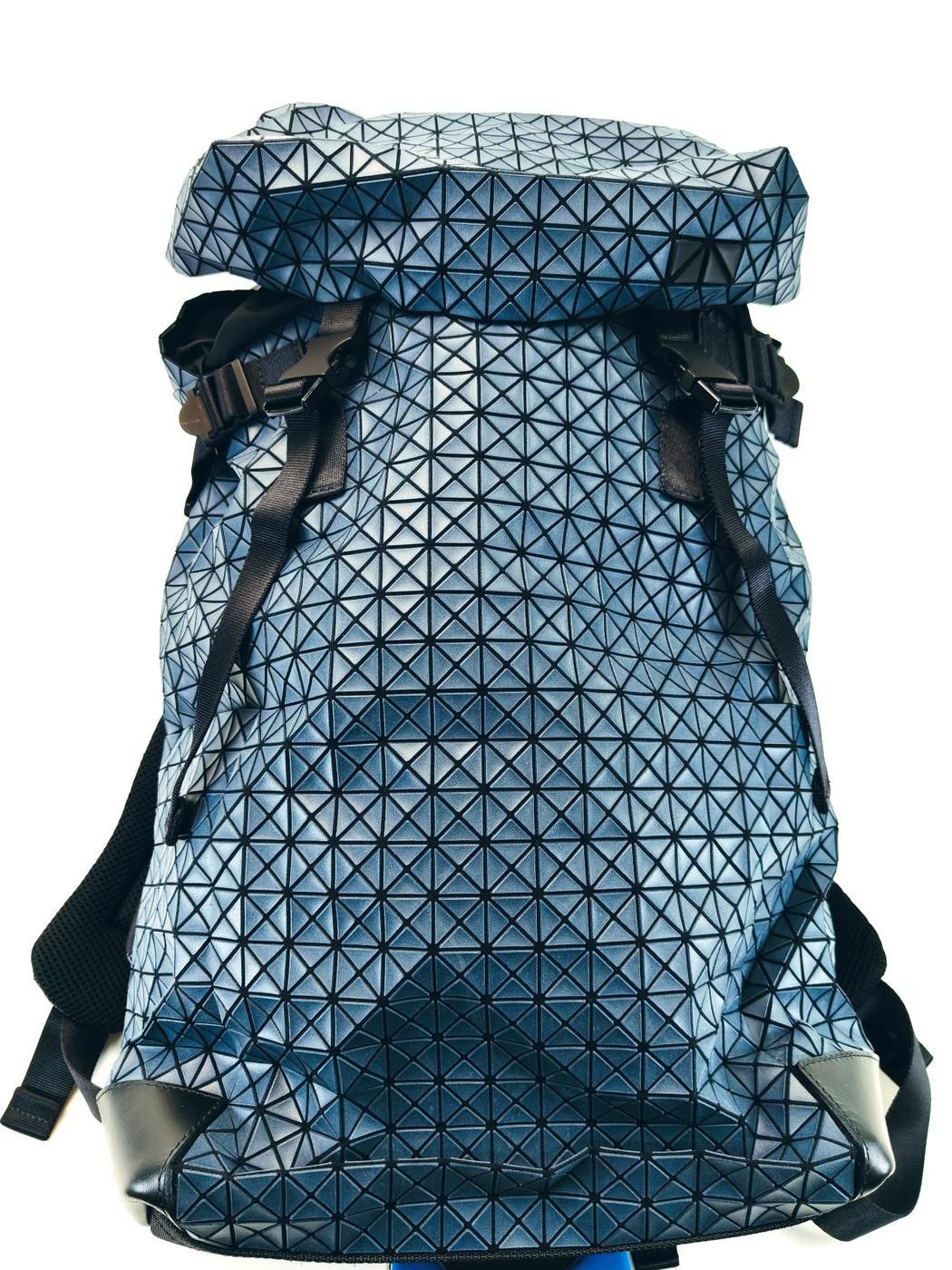 BAOBAO ISSEY MIYAKE バオバオ リュック デイパック 9769 BAOBAO ISSEY MIYAKE バオバオ イッセイミヤケ リュック