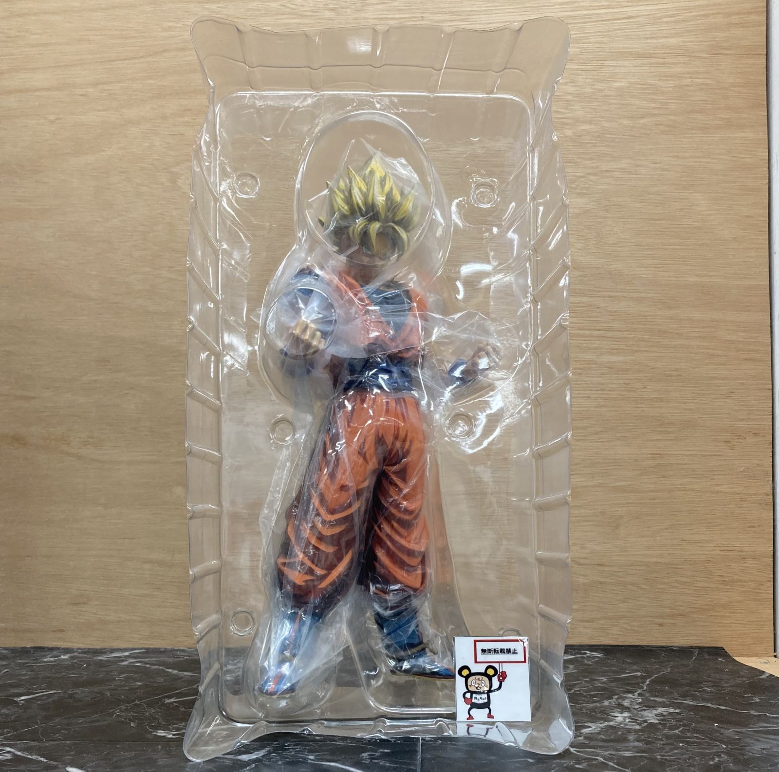 28. 超サイヤ人 孫悟空 フィギュア ドラゴンボールZ GRANDISTA