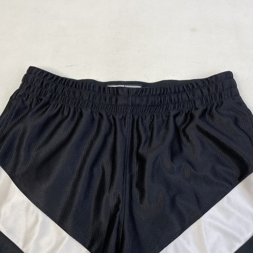 01w-4989 NIKELAB×Riccardo Tisci 'Shorts' トレーニング