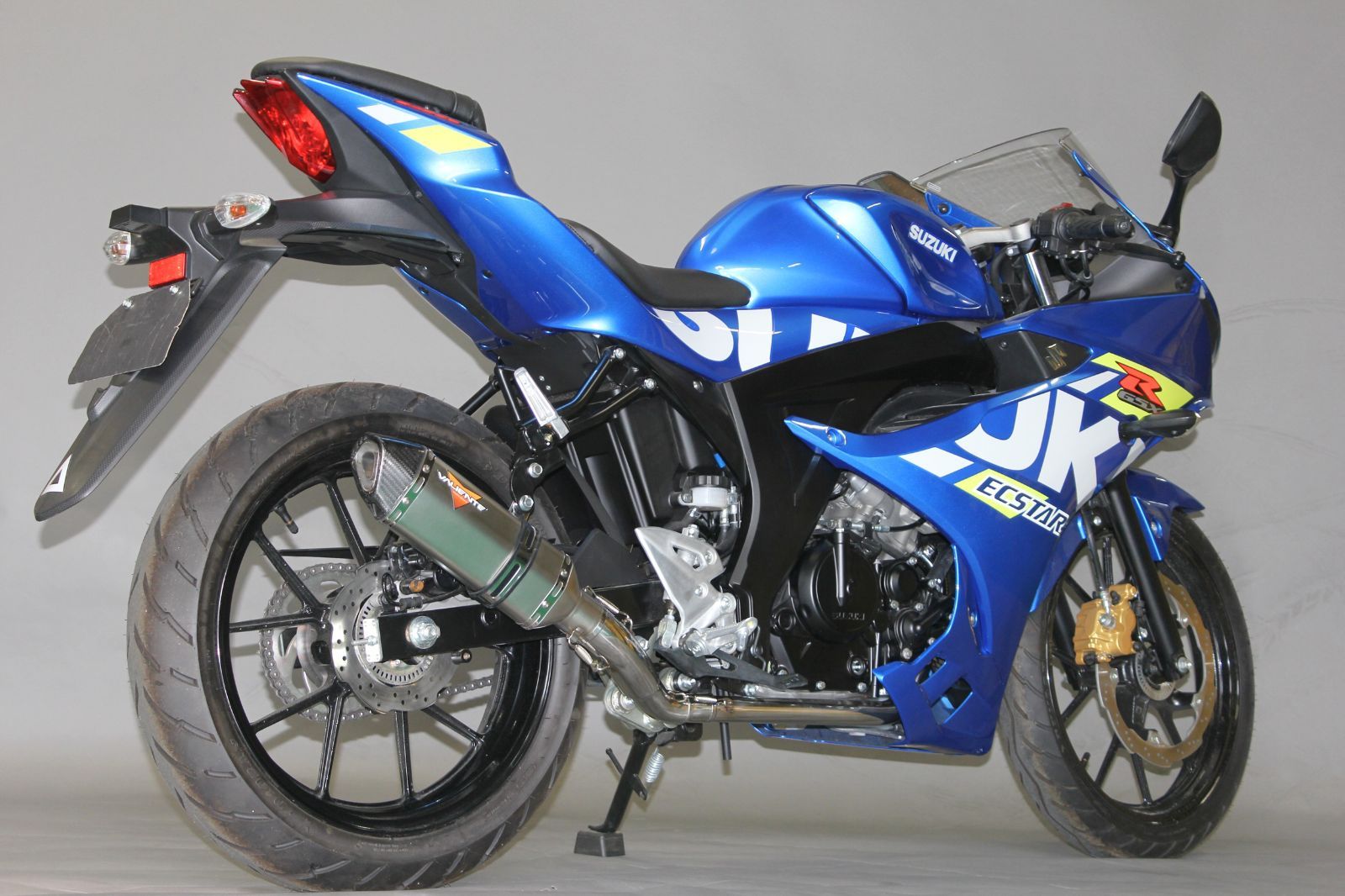 Valiente GSX-R125 バイクマフラー 8BJ-DL32D 2BJ-DL33B レトルノ ドライカーボン マフラー スズキ バリエンテ  ジスペケ バイク用品 バイク用 バイクパーツ フルエキ カスタム パーツ ドレスアップ 交換 社外品 - メルカリ