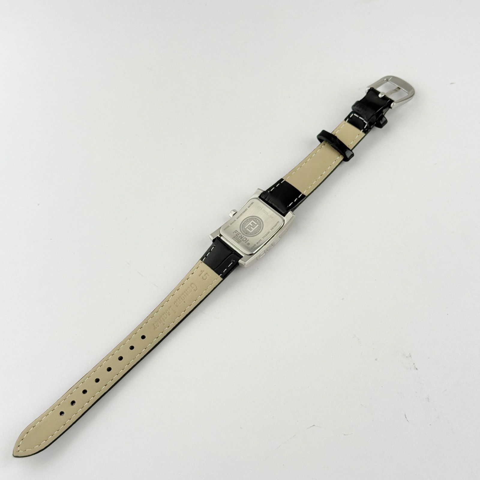 フェンディ 7000L オロロジ 新品ベルト 新品電池 レディース 腕時計865