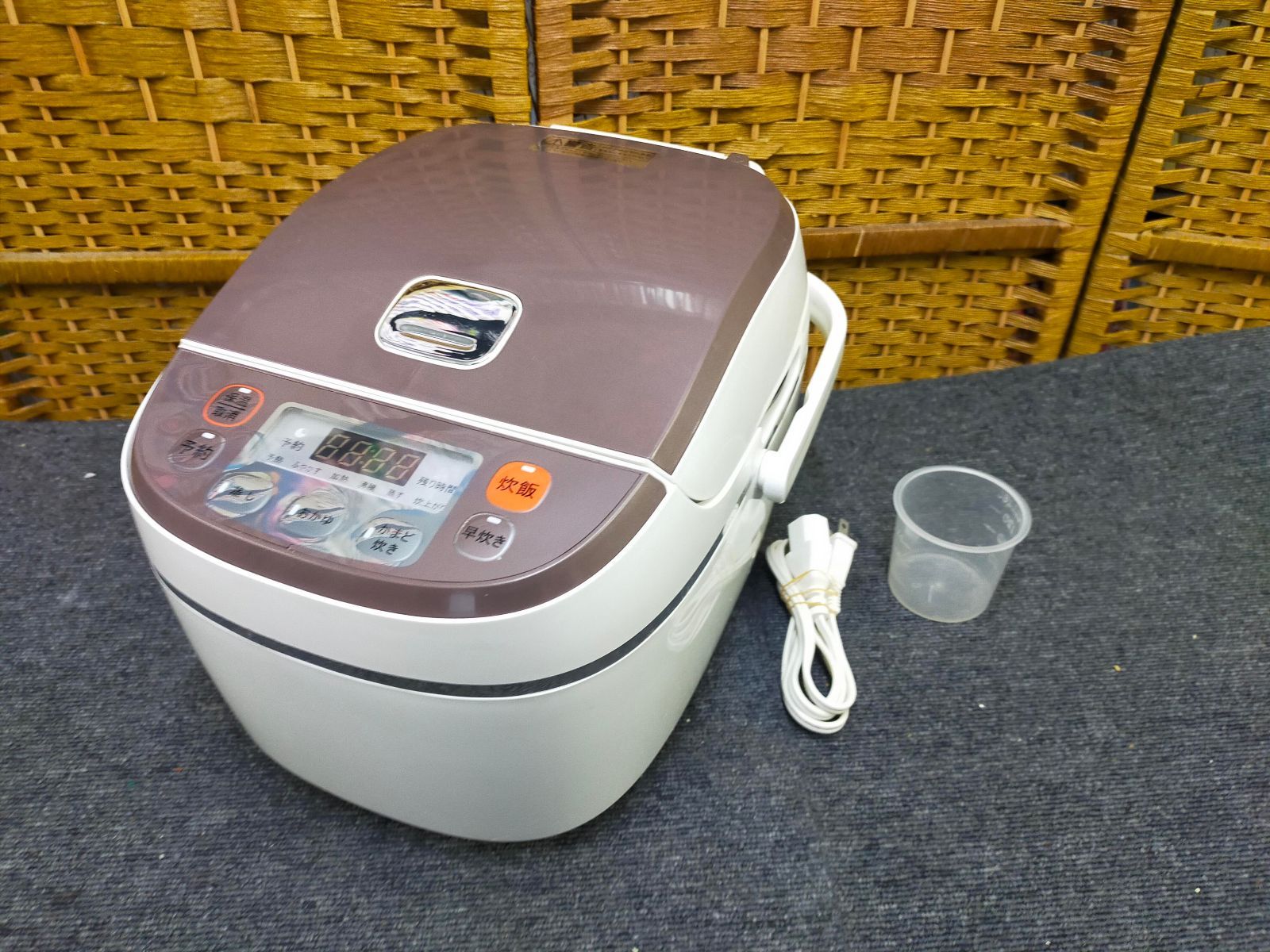 大栄トレーディング 炊飯器 炊飯ジャー 5.5合炊き DT-SH1410 高級土鍋