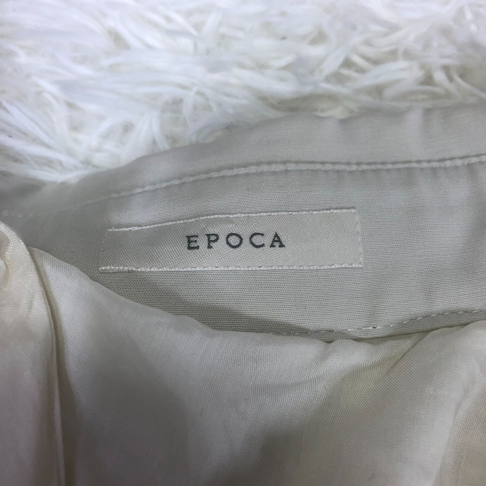 【美品】エポカ EPOCA チェスターコート L オフホワイト ベルト付 は 美品】エポカ EPOCA チェスターコート L オフホワイト ベルト付