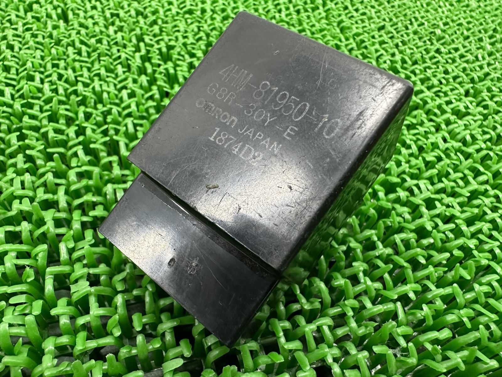 XJR400 リレー 4HM-81950-10 ヤマハ 純正 バイク 部品 4HM オムロン製 スターターサーキットカットオフリレー 機能的問題なし 品薄