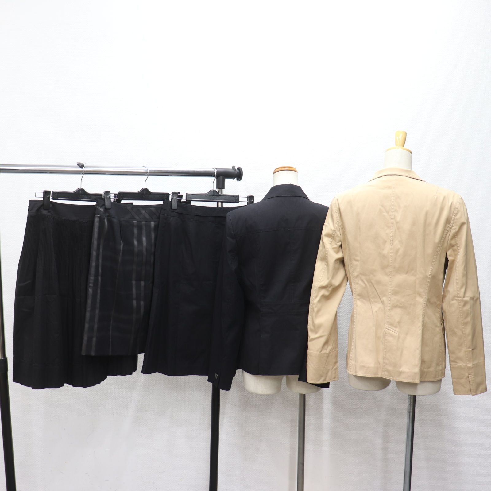 ITMQ9ETXYZWA BURBERRY バーバリー 洋服まとめ セットアップ×1点 スカート×2点 ジャケット×1点 5点セット レディース