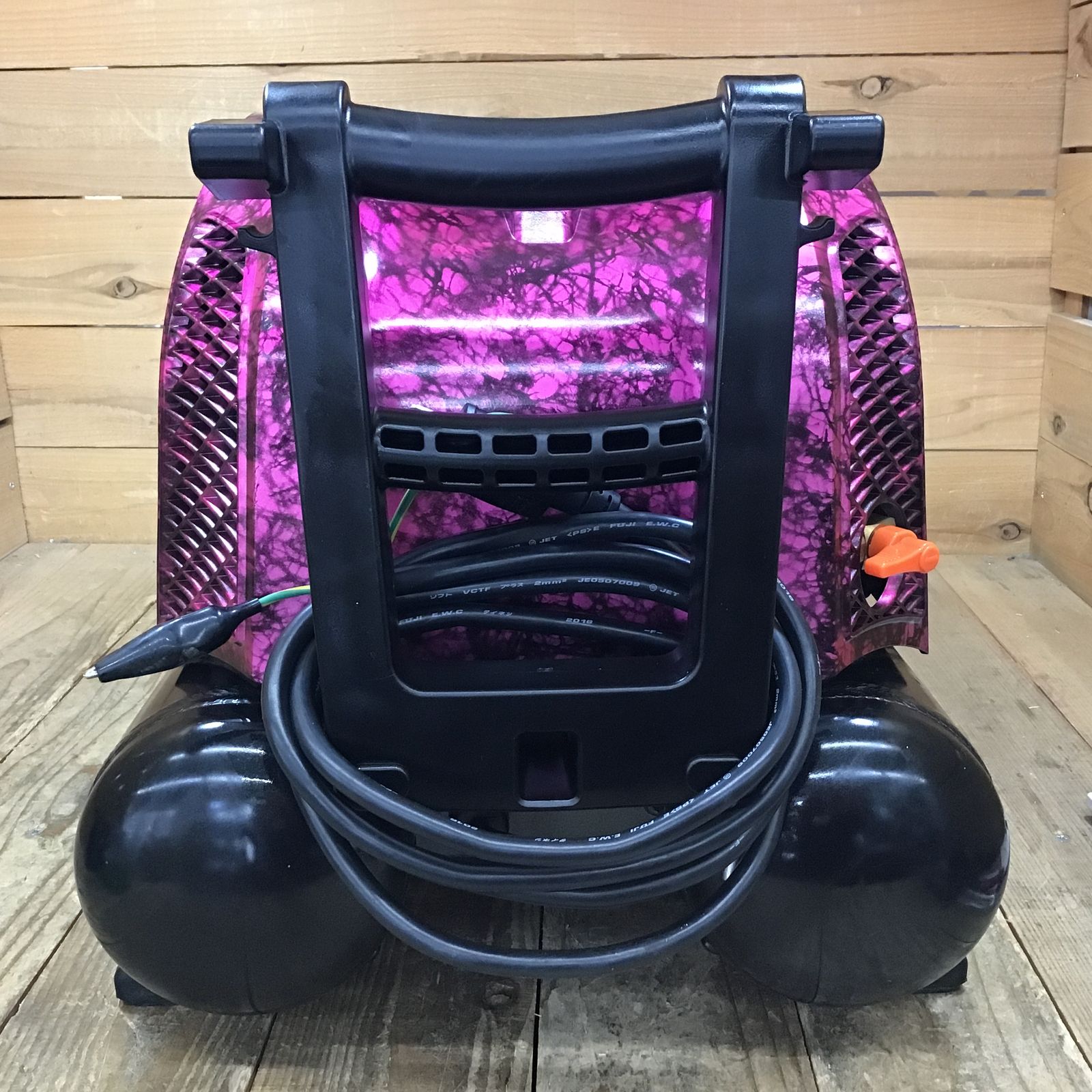 ☆マックス(MAX) エアコンプレッサー AK-HL1270E_レッド【所沢店 ☆マックス(MAX) エアコンプレッサー AK-HL1270E_レッド【所沢店
