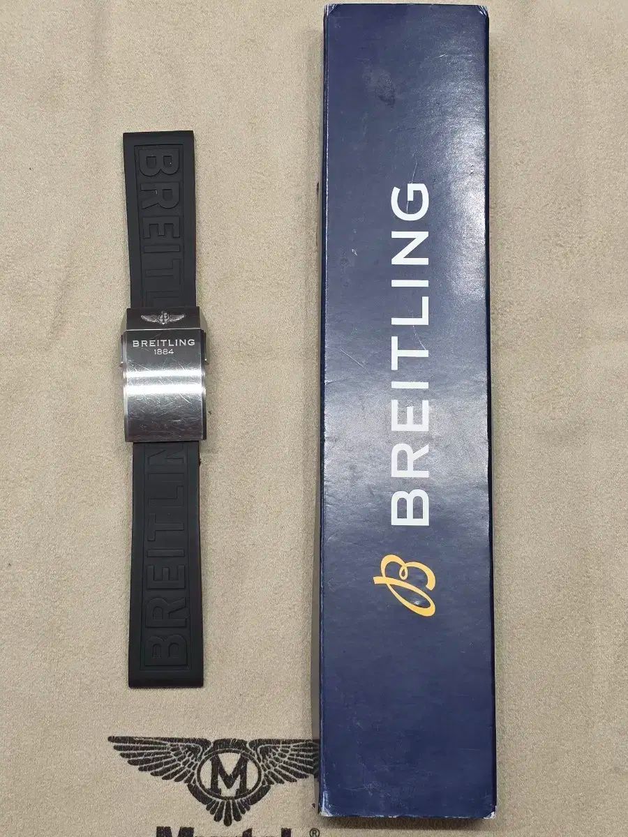 純正BREITLING ブラックラバーベルト フォールディングバックル SET BREITLING(ブライトリング) 20 ー 18 ラバーバックル セットする 純正