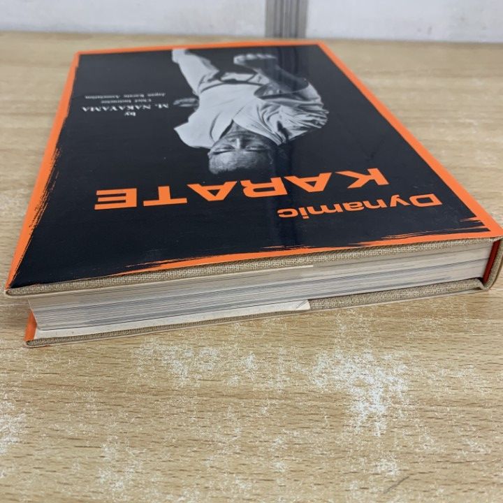 大人気,正規品 01)【1点限り!】Dynamic Karate/Masatoshi Nakayama/中山正敏/講談社/空手/洋書/A