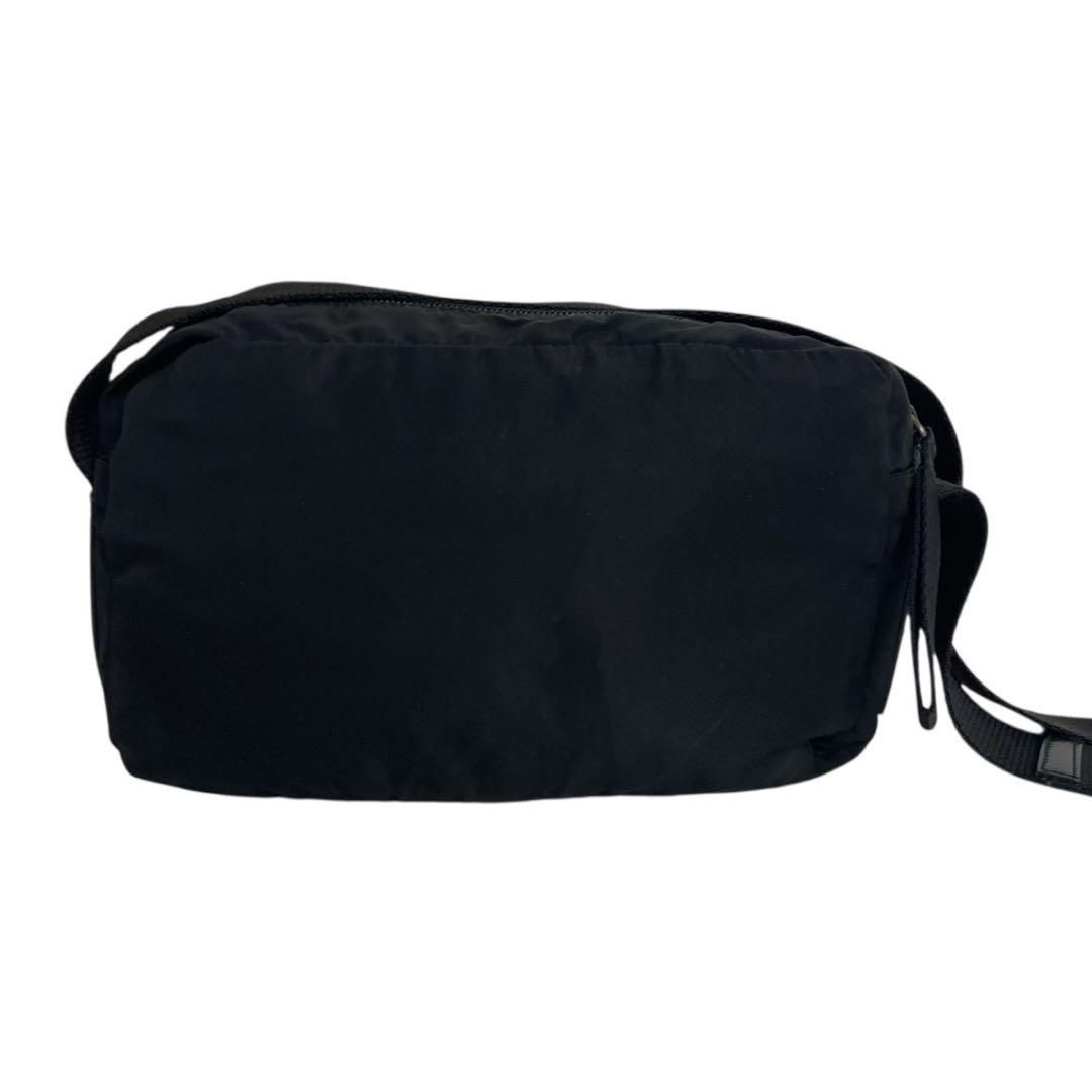 極美品　プラダ　三角ロゴ　ナイロン　黒　カメラバッグ　ショルダーバッグ　4620 価格交渉/質問大歓迎♪】極美品 PRADA プラダ カメラバッグ ショルダー