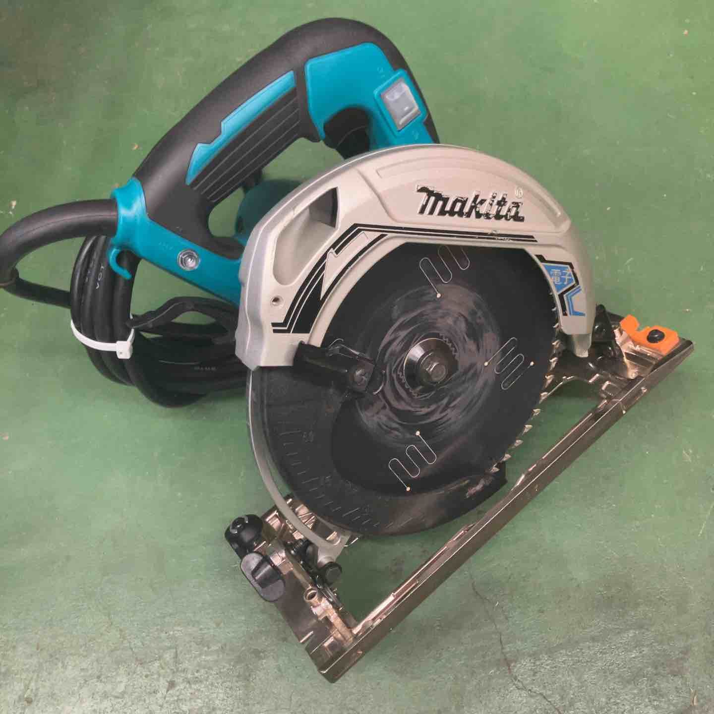 中古品】 マキタ/makita 電子マルノコ・5735C 【桶川店】 - メルカリ