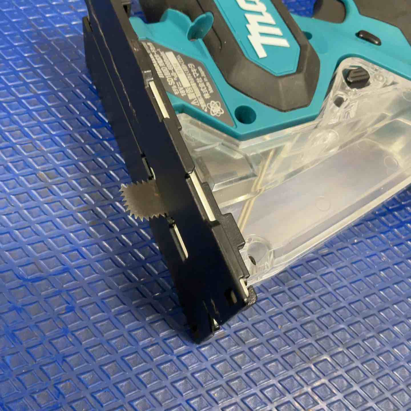 SD180DZ 草加店