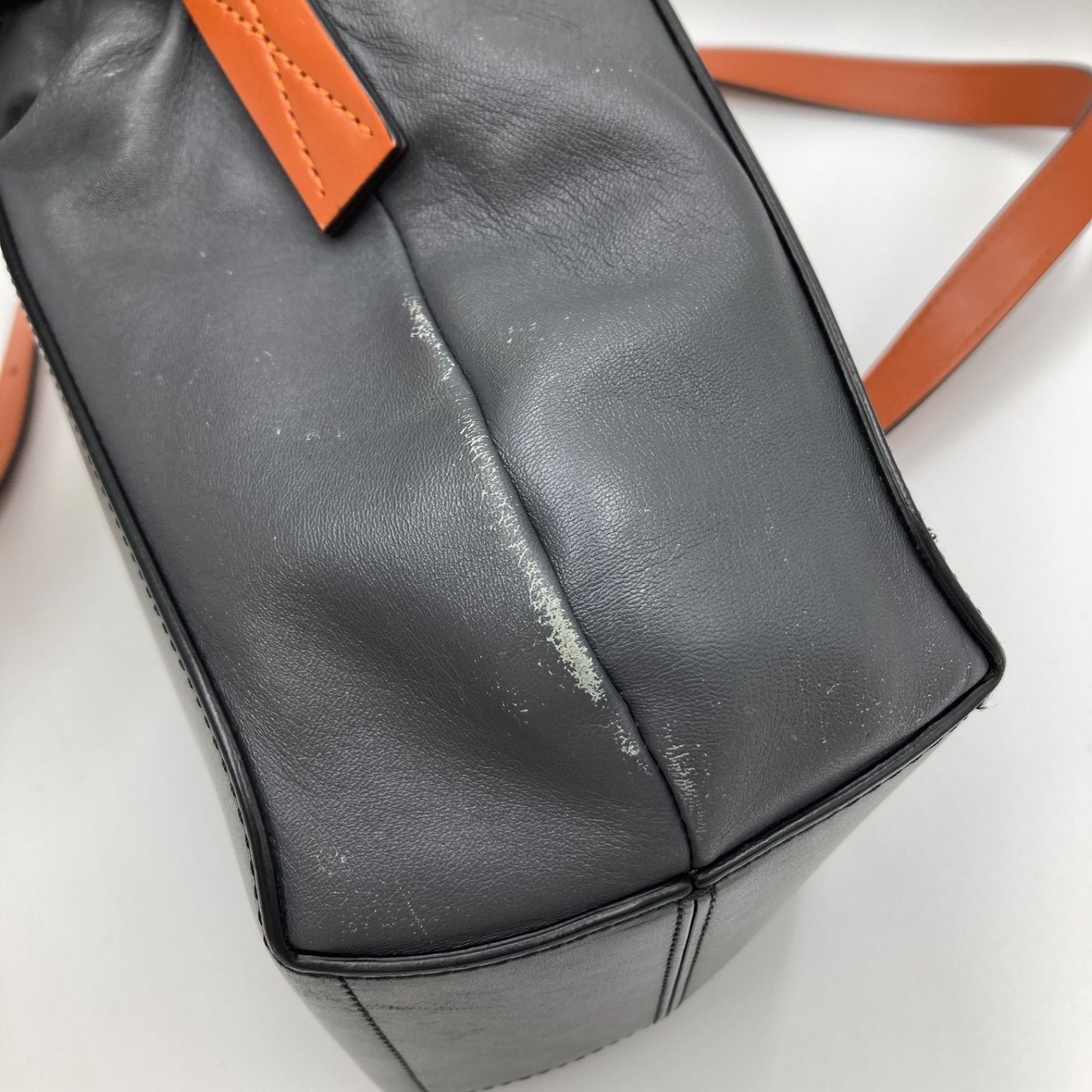 MARNI マルニ ガセット ショルダーバッグ レザー 巾着 美品】マルニ MARNI ガセット スモールショルダーバッグ ロゴ