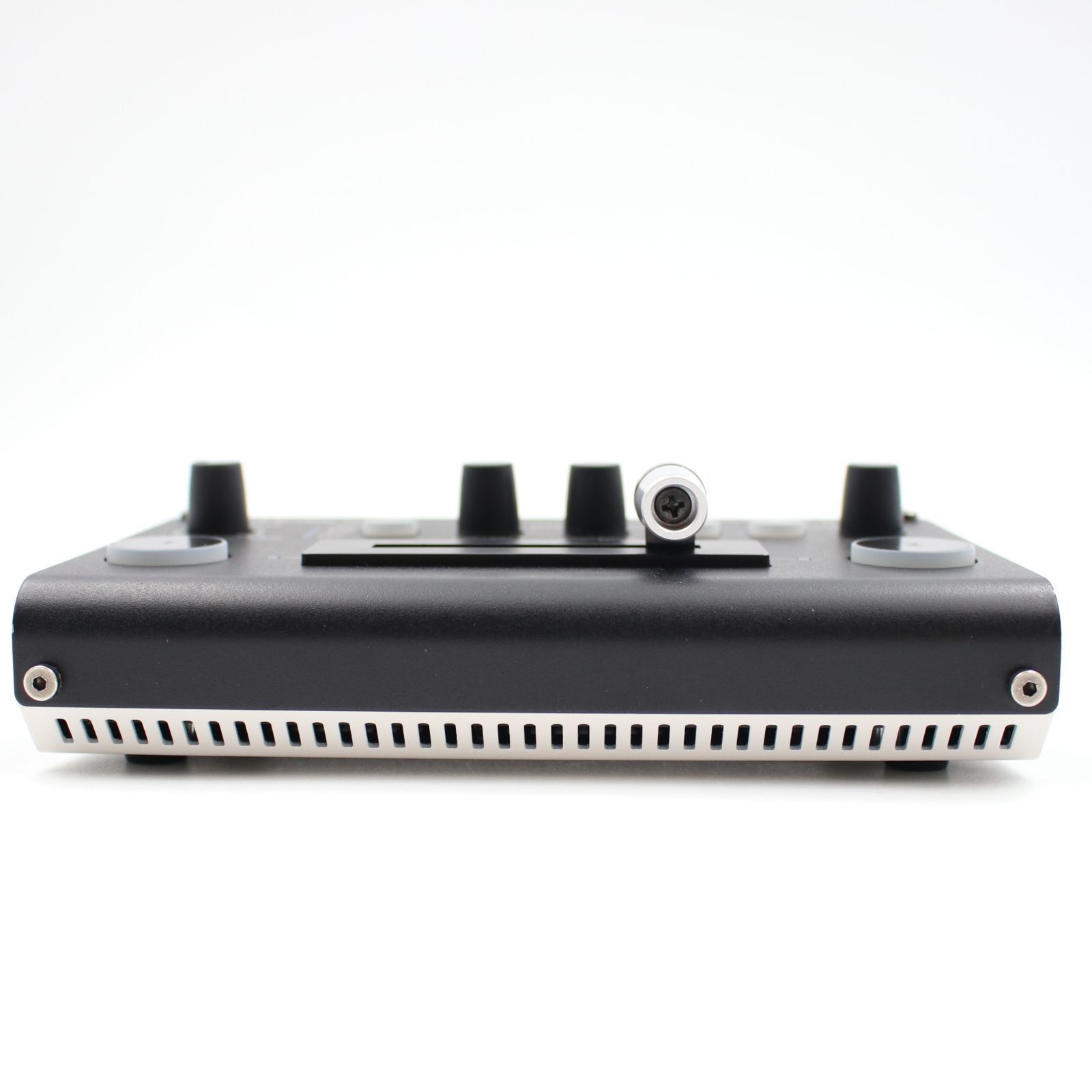 □極上品□ Roland V-02HD 2チャンネルマルチフォーマットビデオ