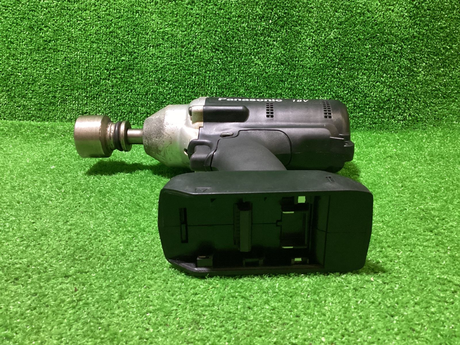 充電インパクトレンチ