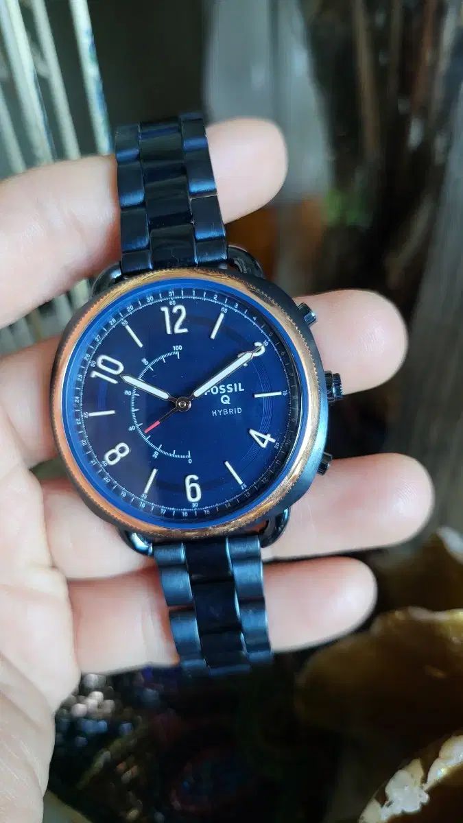 フォッシル Q ハイブリッド ネイビー メタル 時計 fossil