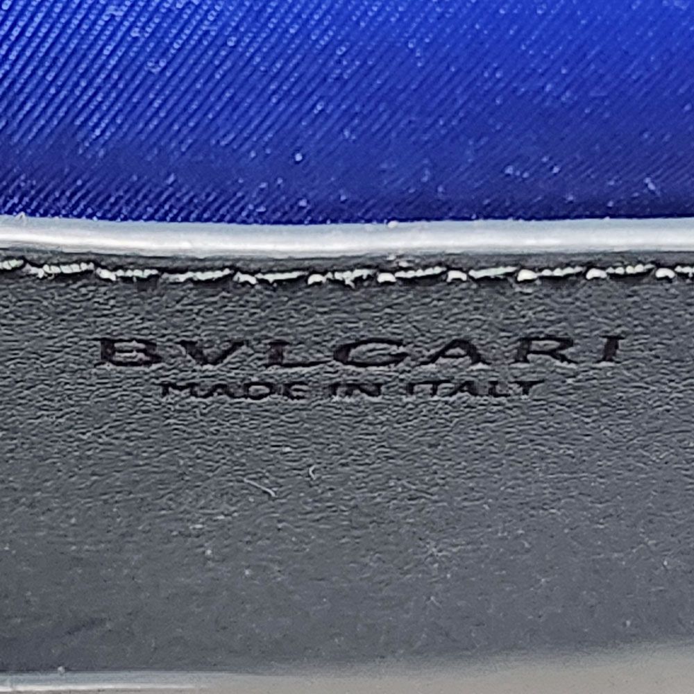 ブルガリ BVLGARI フォンショルダーバッグ ー グレー レザー ブルガリ BVLGARI フォンショルダーバッグ ー グレー レザー