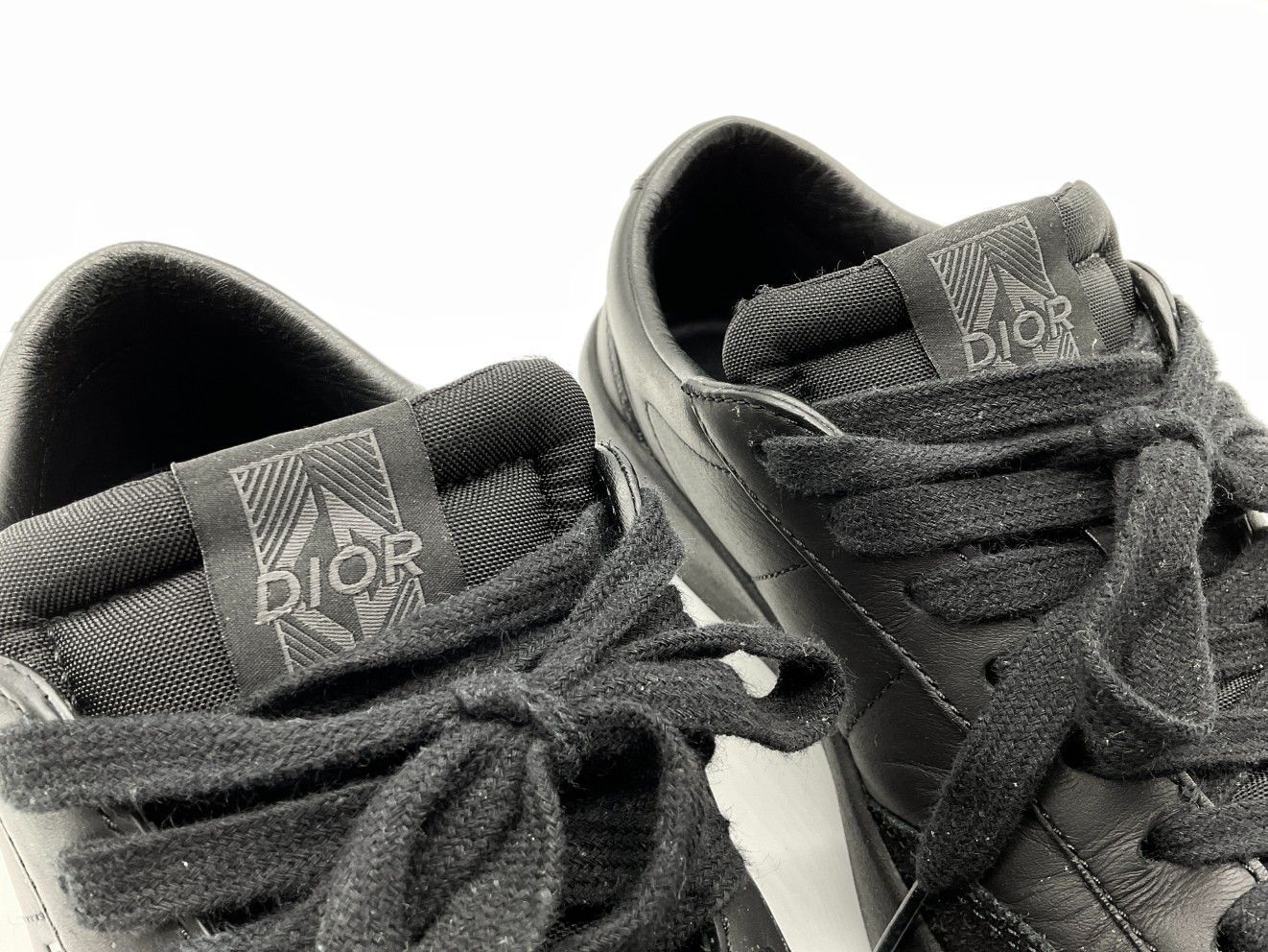 美品 DIOR ディオール 42 ブラック B101 スニーカー - メルカリ 