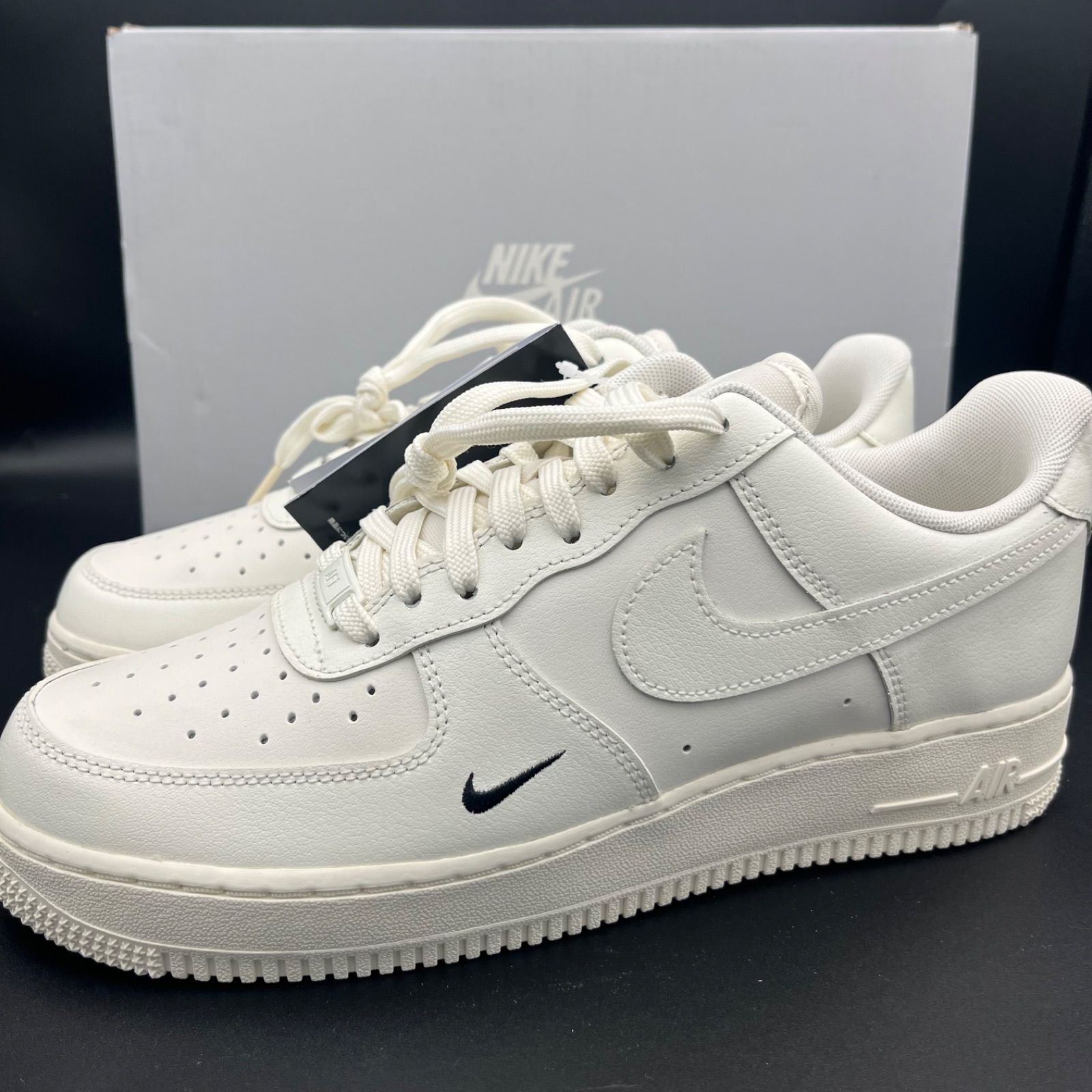 新品 27cm Nike Women's Air Force 1 '07 Essential 