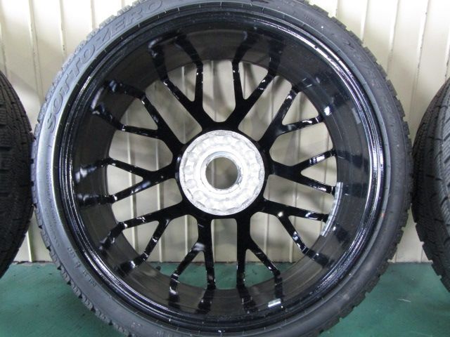 安い！かわいい！ 純正品 ポルシェ 911系 991型 ターボS純正 Forged 絶対にお買得!