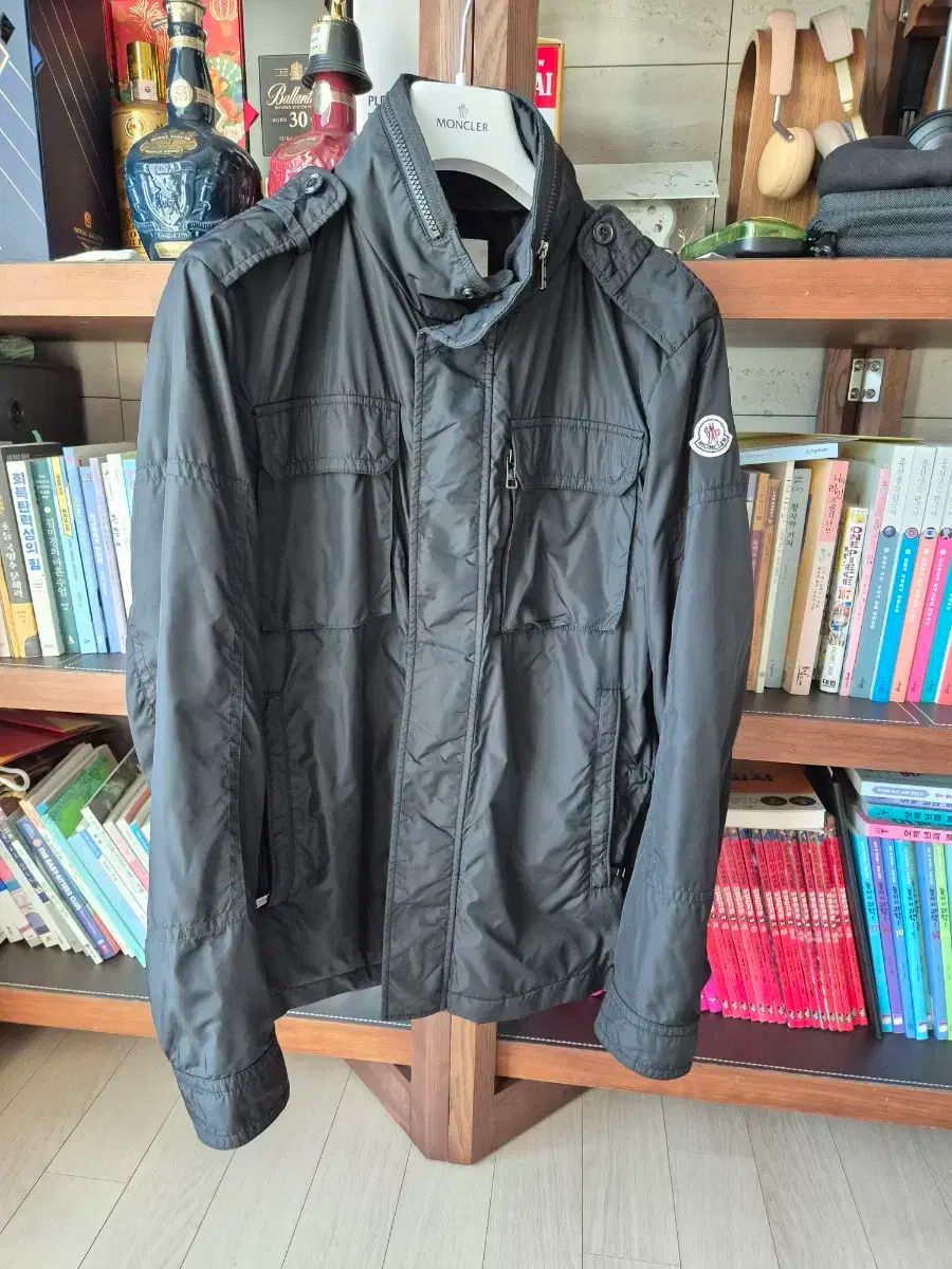 MONCLER モンクレール ジョナサン ウインドブレーカー 3 サイズ