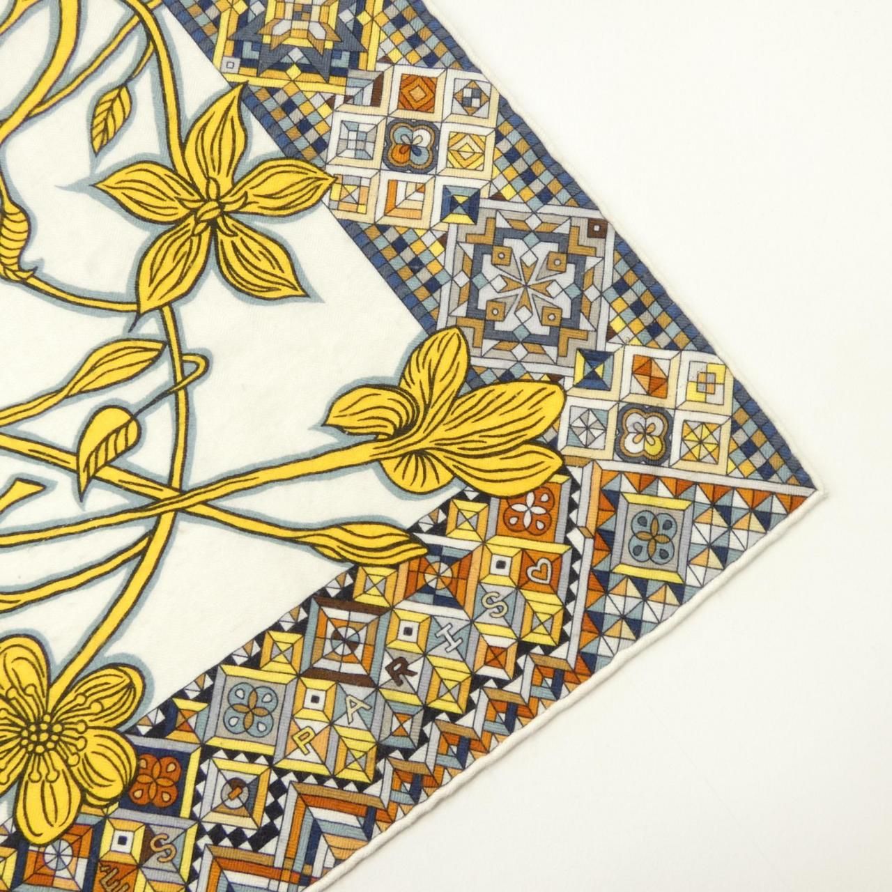 エルメス HERMES LE JAGUAR ET LE COLIBRI H243919S カレジェアン140  