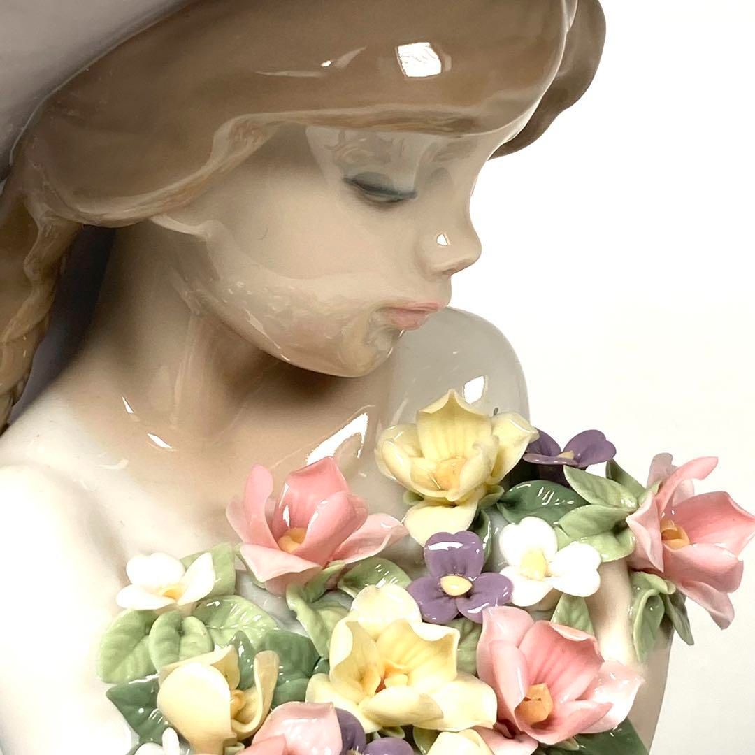 LLADRO】 花の香りにつつまれて スペイン製 陶器 リヤドロ (超美品