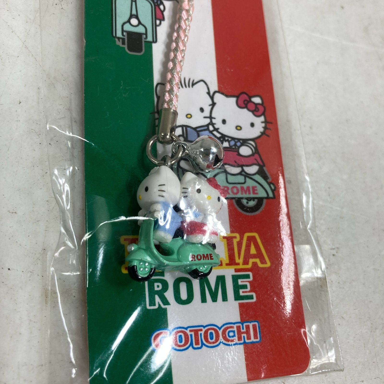 ハローキティ イタリア ローマ ストラップ 限定 キティ ☆ sanrio サンリオ その他ホビー ハローキティ ご当地キティ