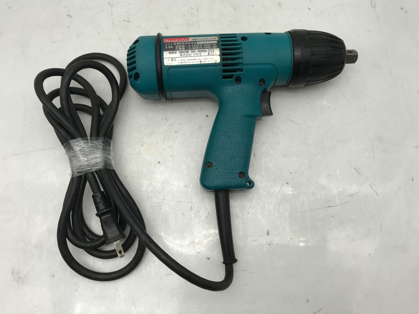 中古品】☆Makita/マキタ 4型インパクトレンチ 6904VH