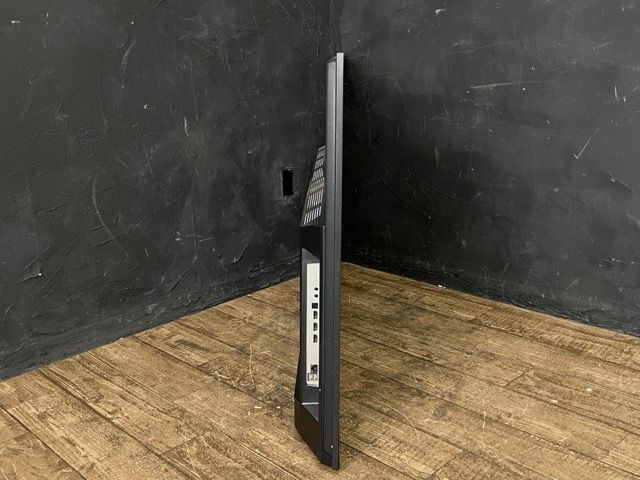液晶テレビ
