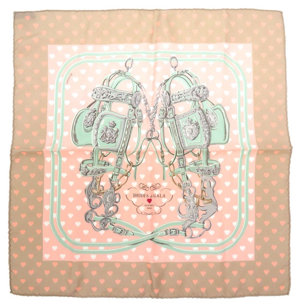 【新品・未使用品】箱あり　エルメス　カレ45 ブリッド・ドゥ・ガラ・ラヴ 新品・未使用品】箱あり エルメス カレ45 ブリッド・ドゥ・ガラ