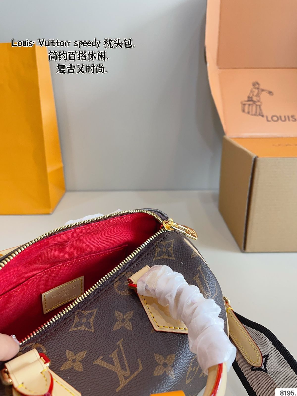 p 1440ギフトボックス🎁. LV Speedy 20枕バッグ 新型speedy 20