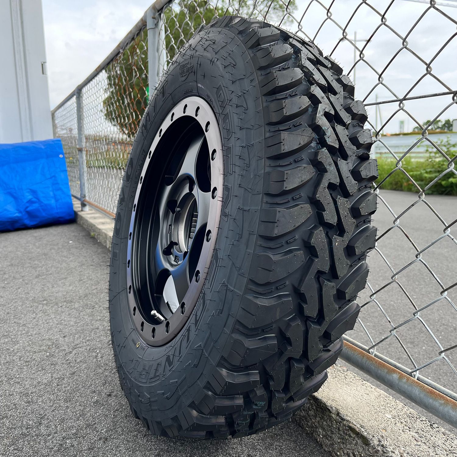 マッドタイヤ JB64 JB23 JB22 JA12 JA11 ジムニー 新品タイヤホイール4