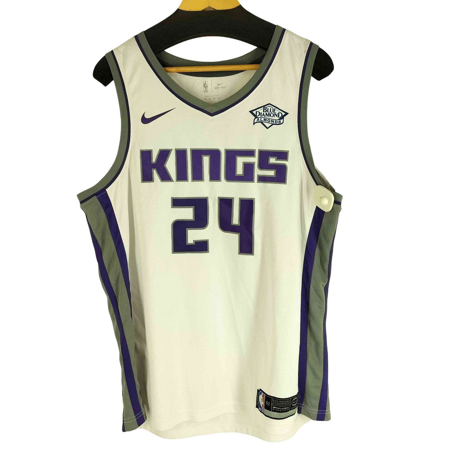 Nike Kings バスケットボールタンクトップ ユニフォーム　NBA 汚れ Nike Kings バスケットボールタンクトップ ユニフォーム NBA 汚れ