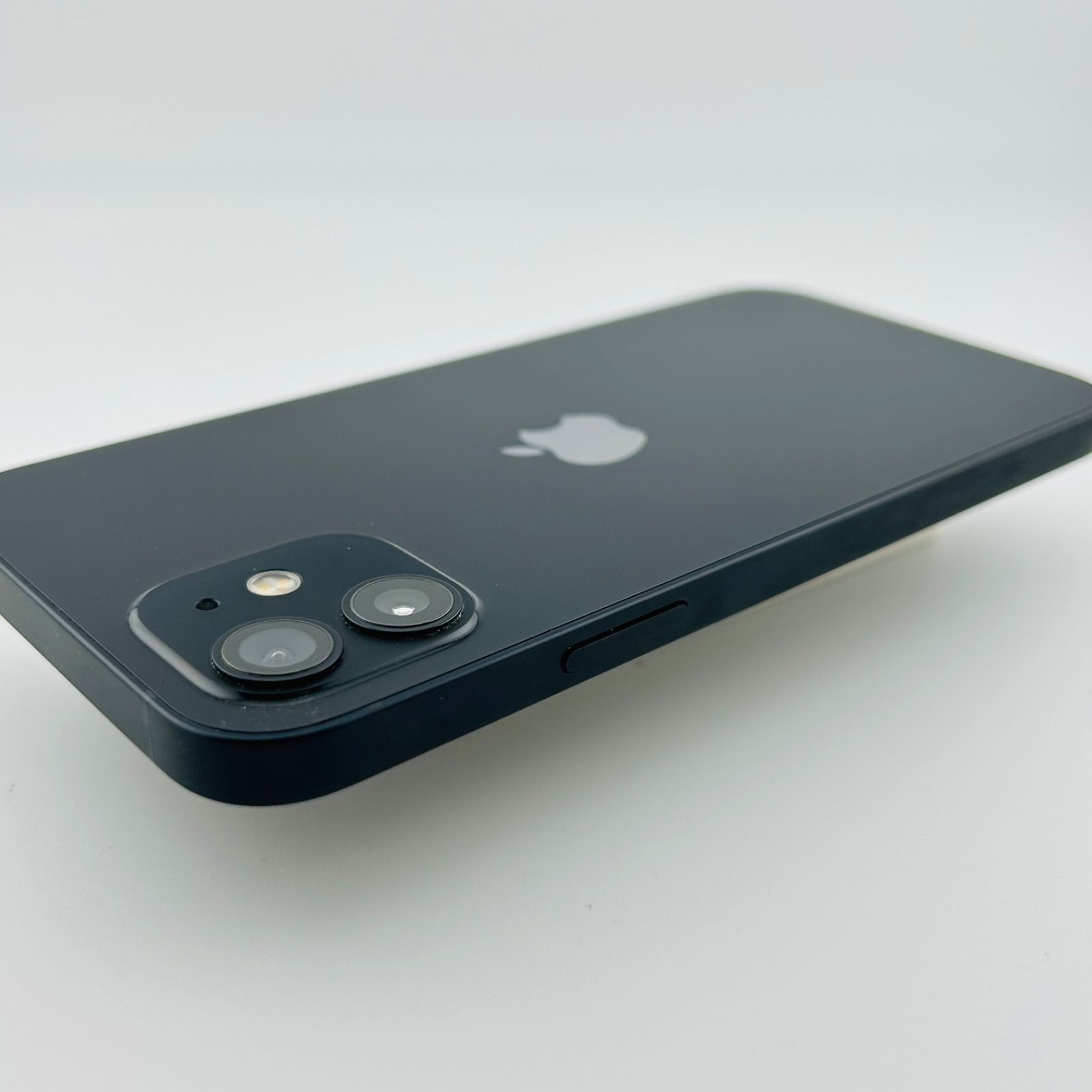 バッテリー良好 iPhone 12 64GB ブラック SIMフリー(simロック