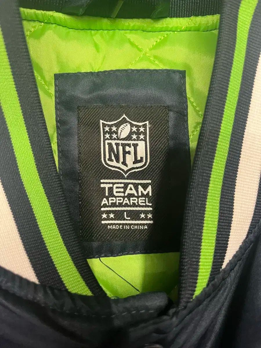 新品 NFL シアトル シーホークス スタジアム ジャケット - メルカリ