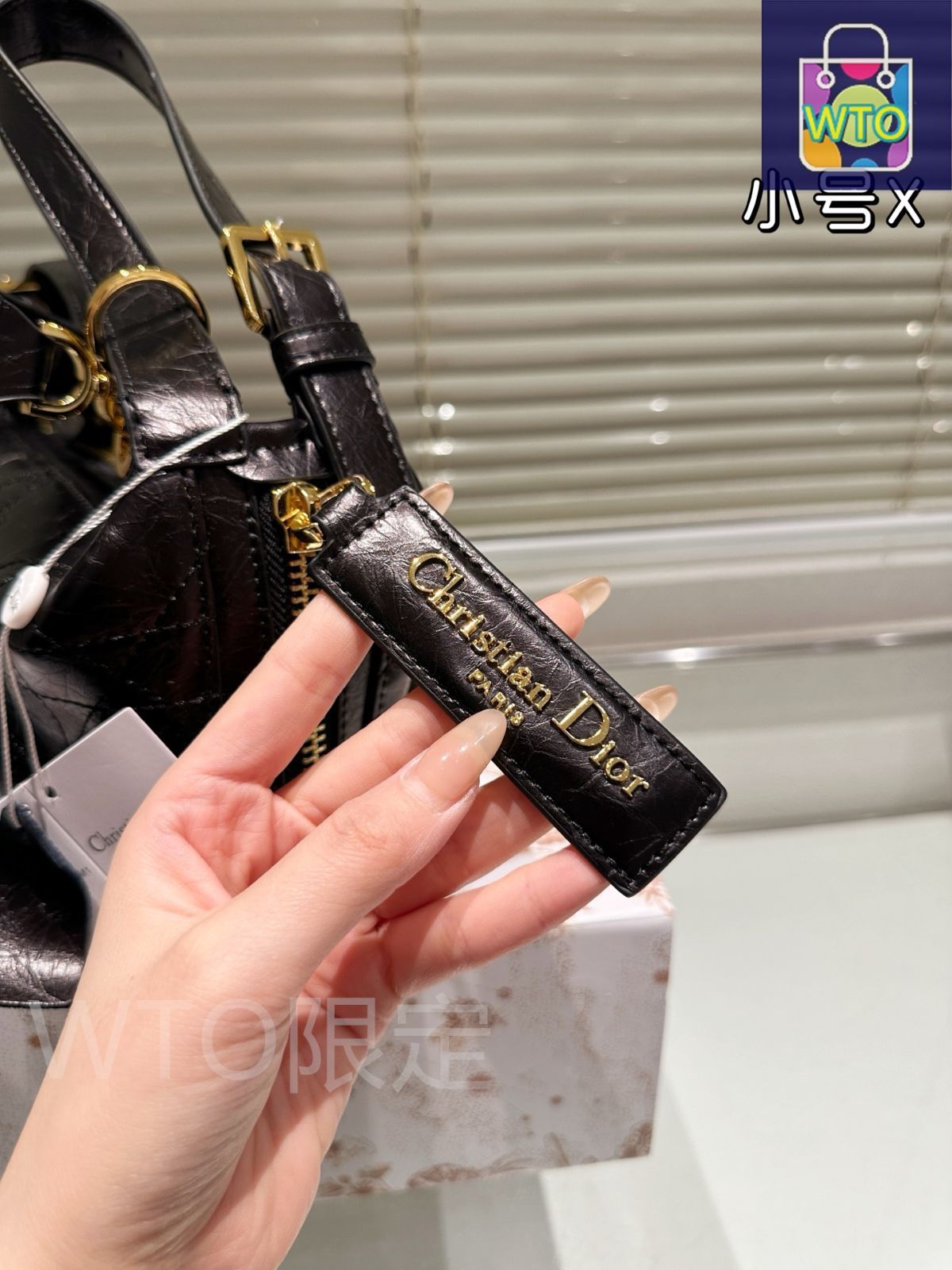 斜め掛けバッグ