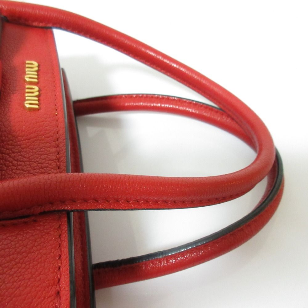 美品 miumiu ミュウミュウ マドラスフィオッコ レザー 2way ハンドバッグ ショルダーバッグ レッド レディース 古着 中古 USED miu miu（ミュウミュウ） 美品 マドラスフィオッコ レザー 2way