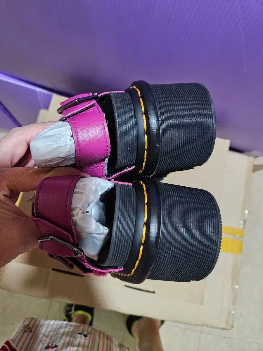 Dr marten voss ドクター マートン サンダル