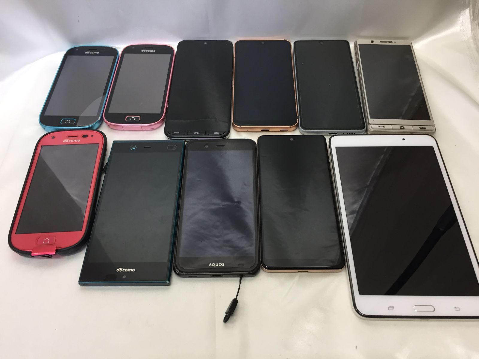 ジャンク携帯電話11点セット iPhone11（J「ジャンク品」・） 商品一覧 