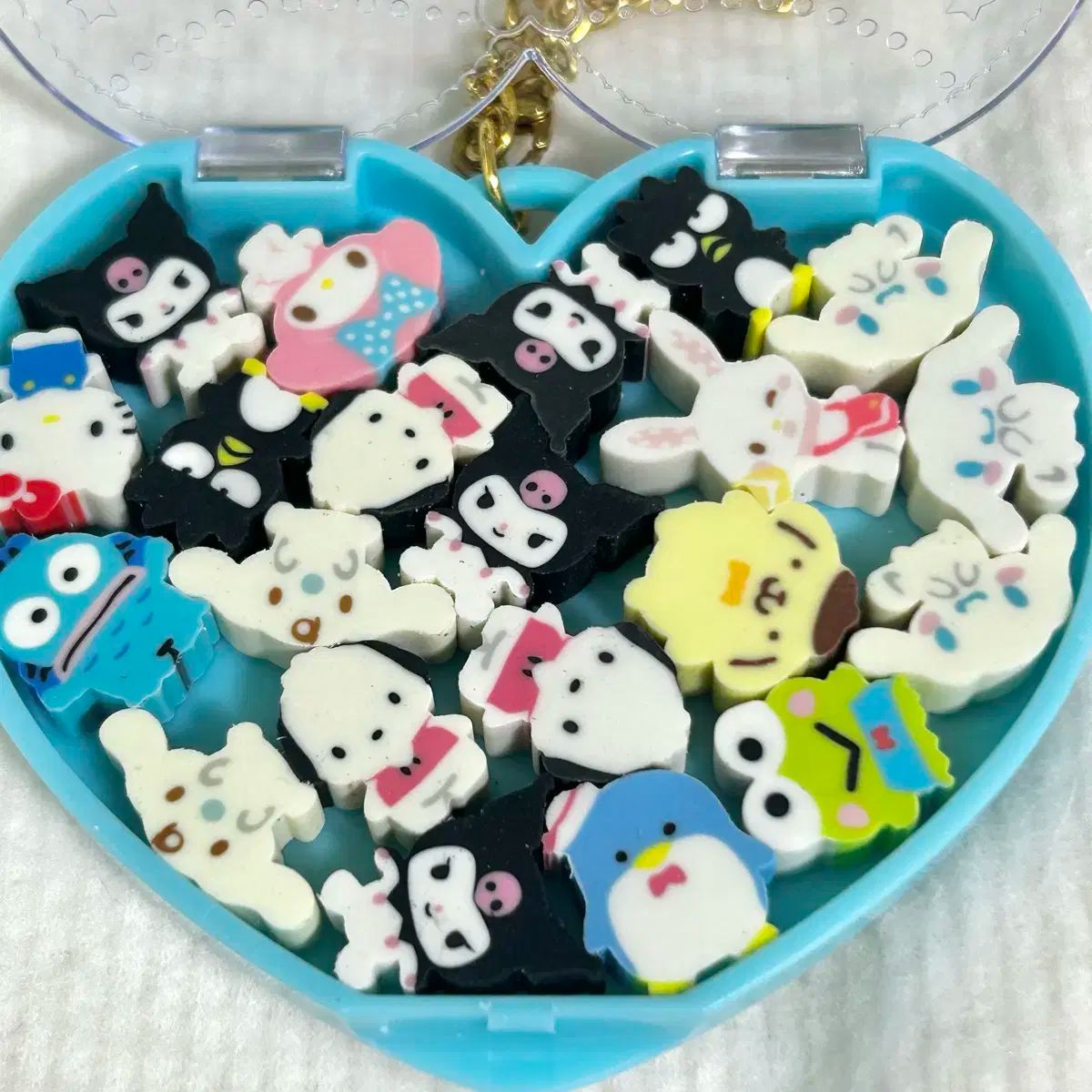 Sanrio(サンリオ) hello kitty(ハローキティ) ポムポムプリン クロミ シナモロール 消しゴム キーリング サンリオ」キティやマイメロと一緒に富士山を作ろう！ギフトにもぴったりの可愛すぎるコラボ消しゴムが登場♪ | アニメ！アニメ！